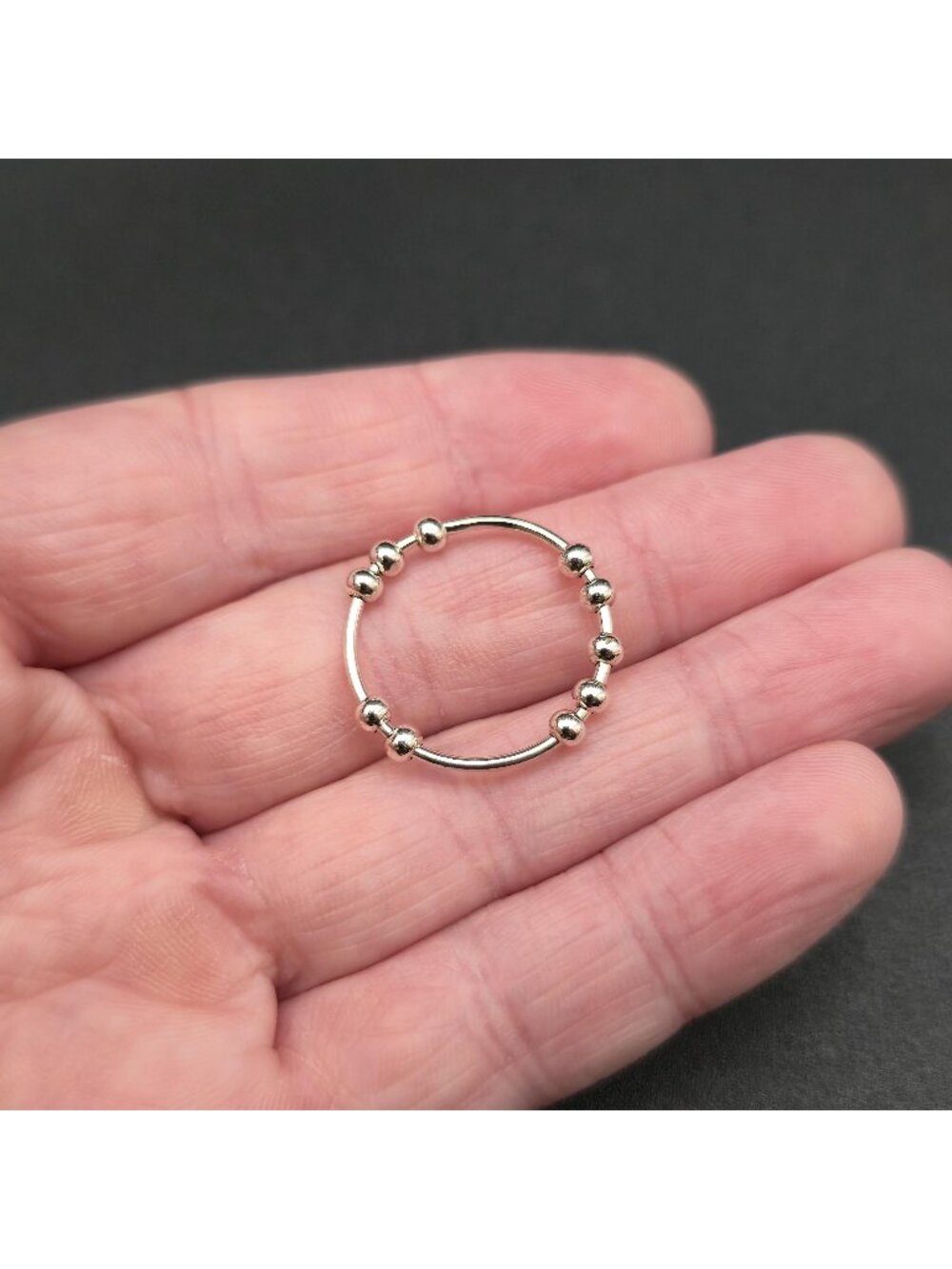 Size 8 Sterling Silver Anti Anxiety Fidget Ring with Movable Beads A9041